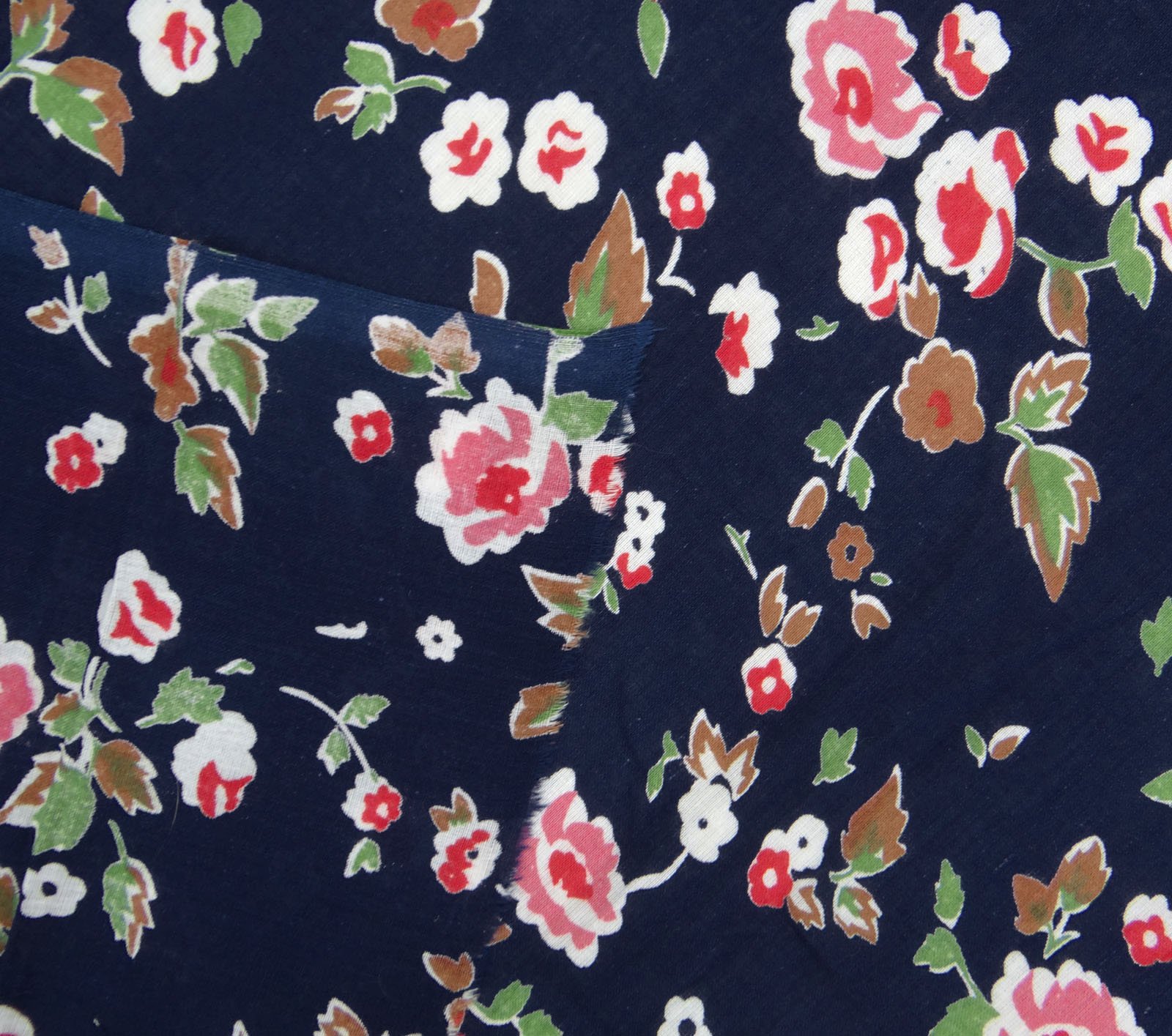 Floral Printed Cotton Fabric by The Yard - Dressmaking, Crafting & Sewing Supplies for DIY Projects, Quilting, and Home Decor