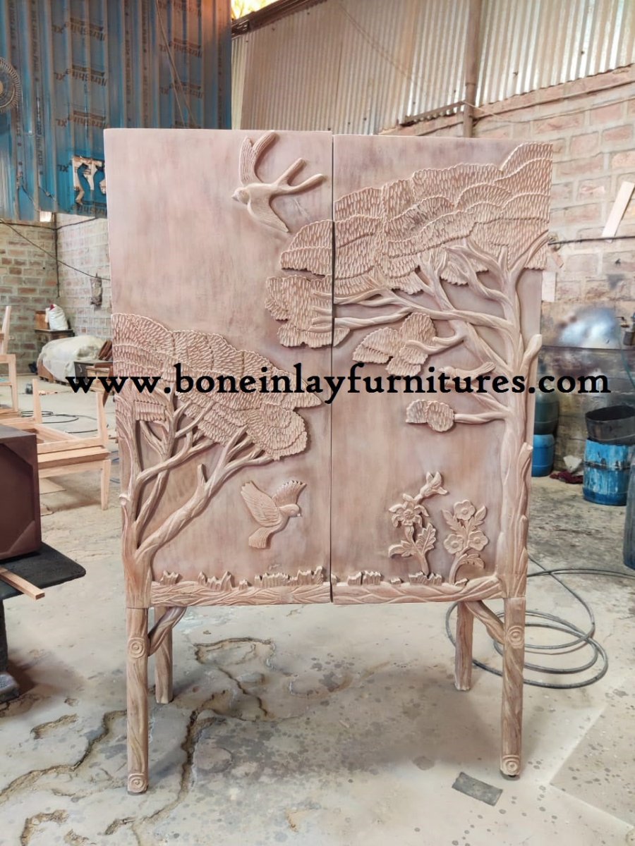 Hand Carved Solid Wood TV Stand - Rustic Natural Wood Entertainment Center for Living Room - Perfect for Home Theater & Media Storage