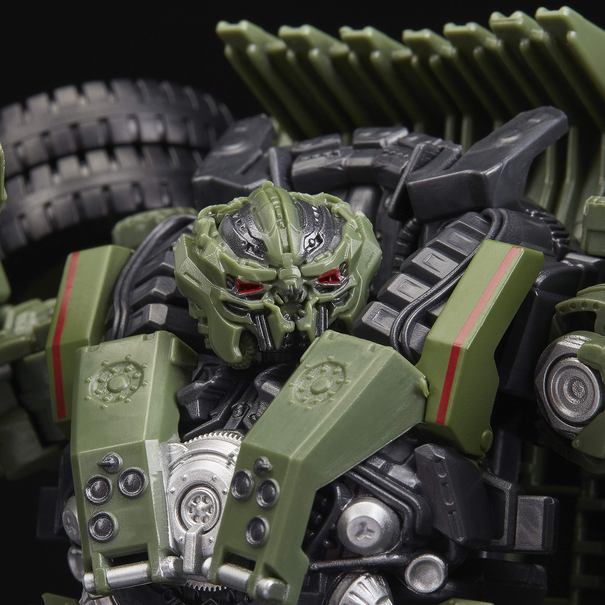 Transformers Studio Series 42 Voyager Class Long Haul Action Figure - 6.5