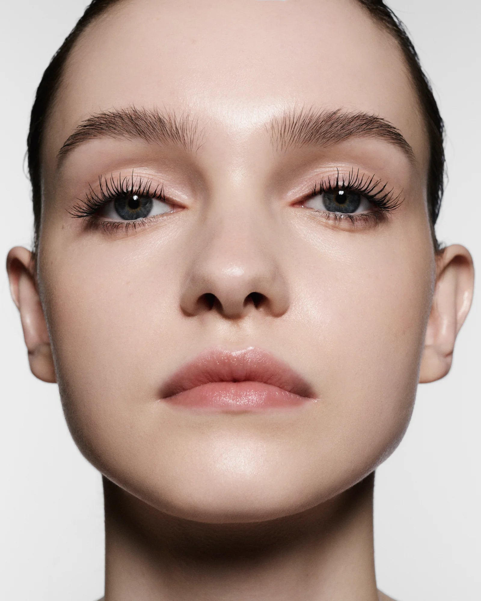 Vast Lash Mascara - Volumizing & Lengthening Waterproof Mascara for Dramatic Lashes | Perfect for Day & Night Wear, Special Occasions & Photos
