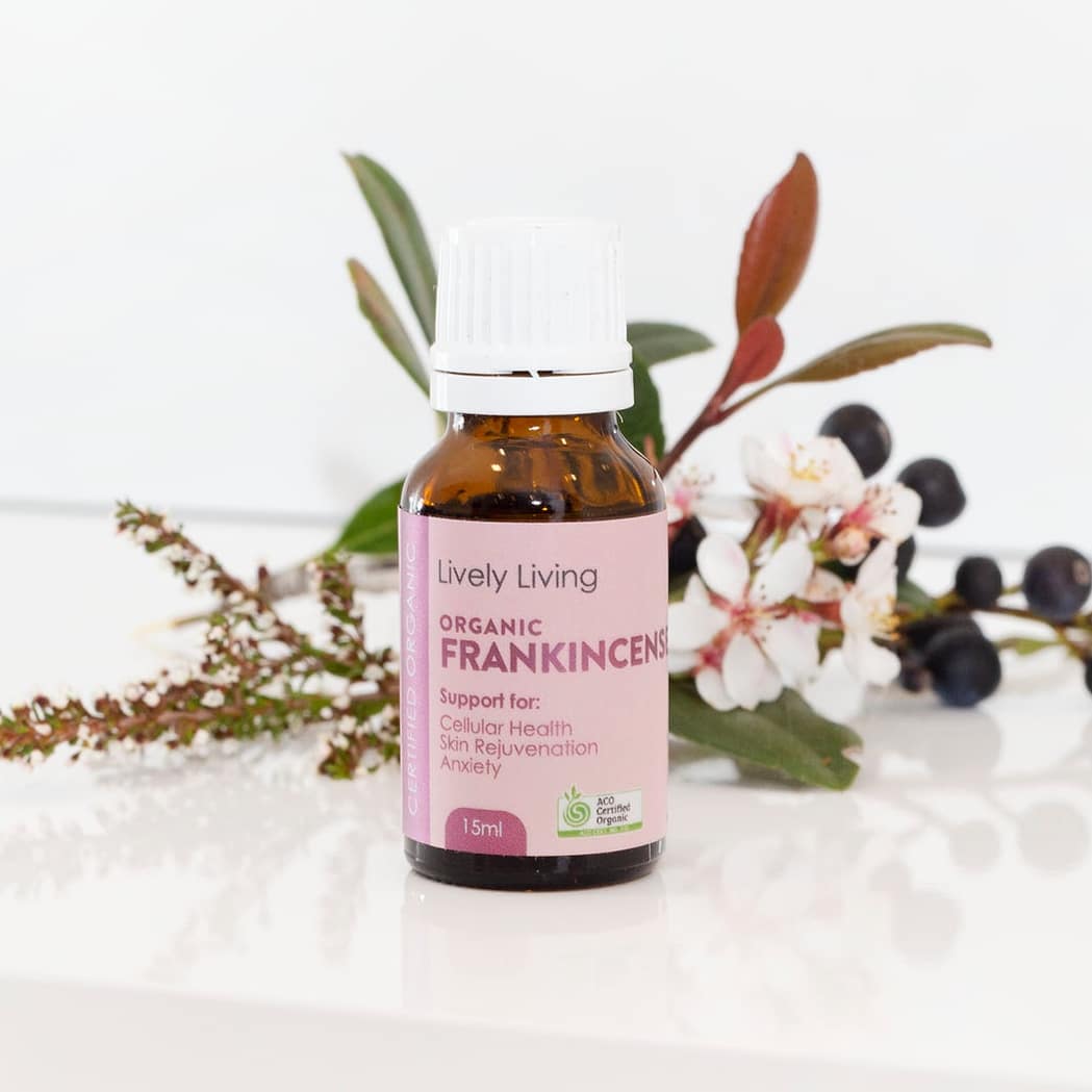 Organic Frankincense Essential Oil 15ml - Pure & Natural Aromatherapy Oil for Relaxation, Meditation & Skin Care