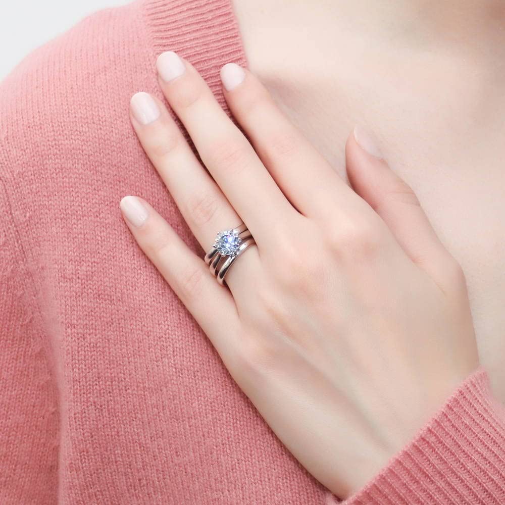 BERRICLE Sterling Silver Solitaire Wedding & Engagement Ring Set - 2 Carat Round Cut Cubic Zirconia CZ for Women, Rhodium Plated (Sizes 4-10) - Perfect for Proposals, Anniversaries & Special Occasions