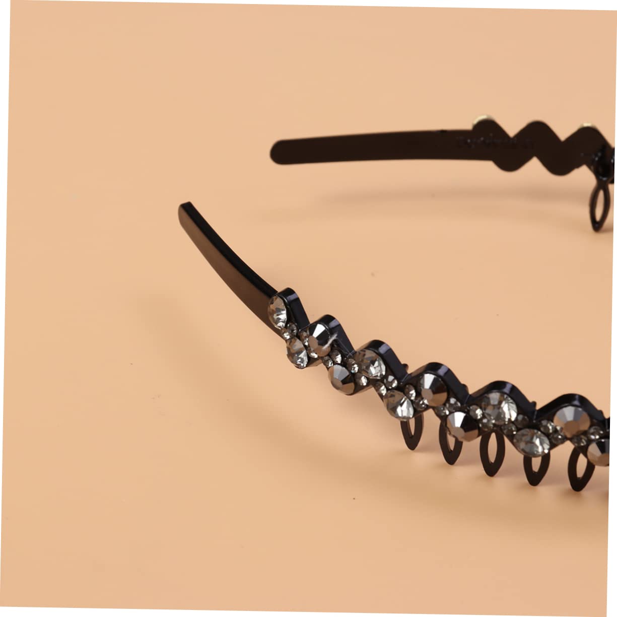 FOMIYES Crystal Rhinestone Hair Headband for Women - Sparkling Teeth Design Hair Hoop for Girls, Bridal, Party, and Special Occasions - Fashion Hair Accessories & Beauty Tools
