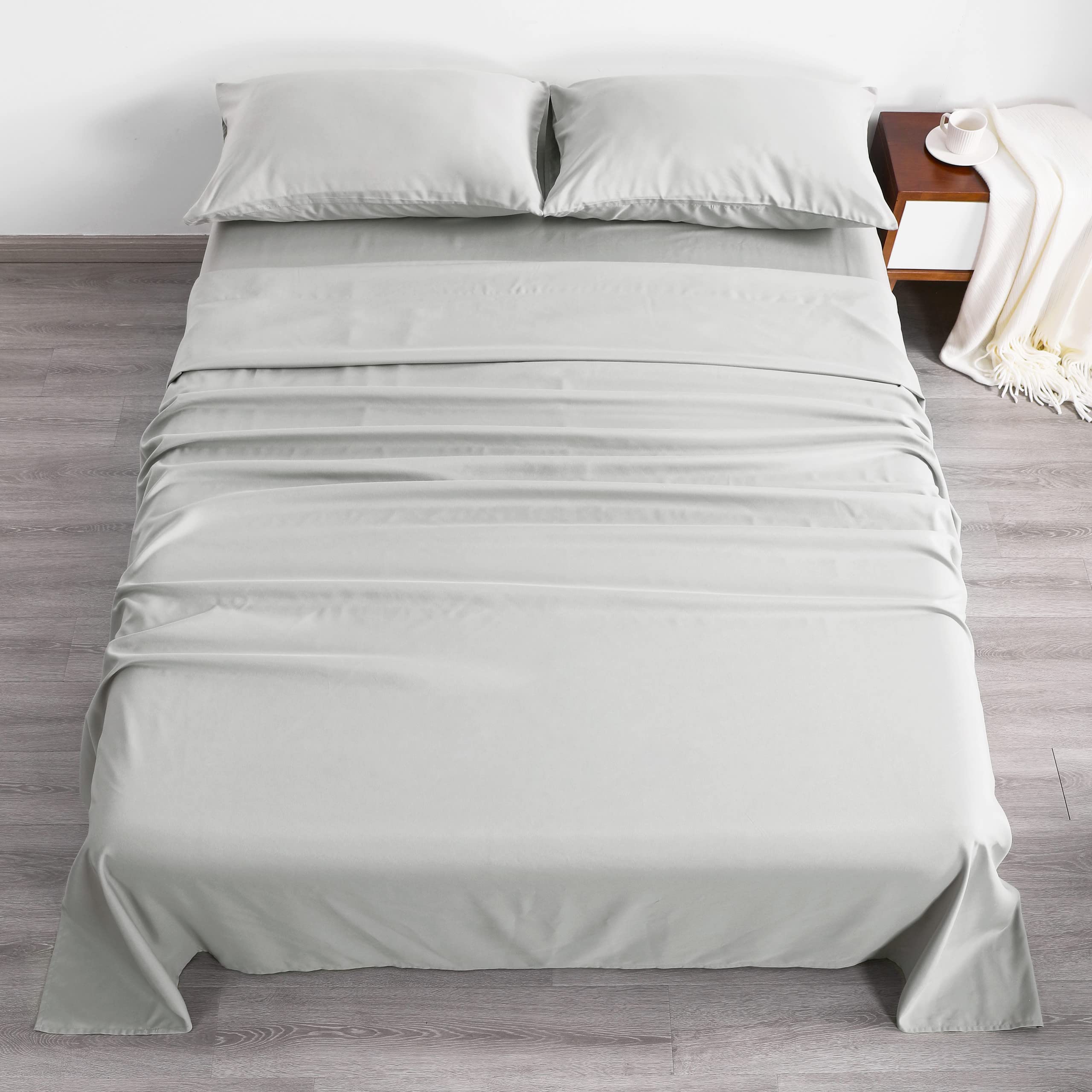 NTBAY 4-Piece 100% Microfiber King Size Bed Sheet Set - Ultra Soft 1800 Thread Count, Wrinkle & Fade Resistant, Deep Pocket Fitted Sheet (1 Flat, 1 Fitted, 2 Pillowcases) - Light Grey | Luxury Bedding for Master Bedroom, Guest Room & Hotel Style Comfort