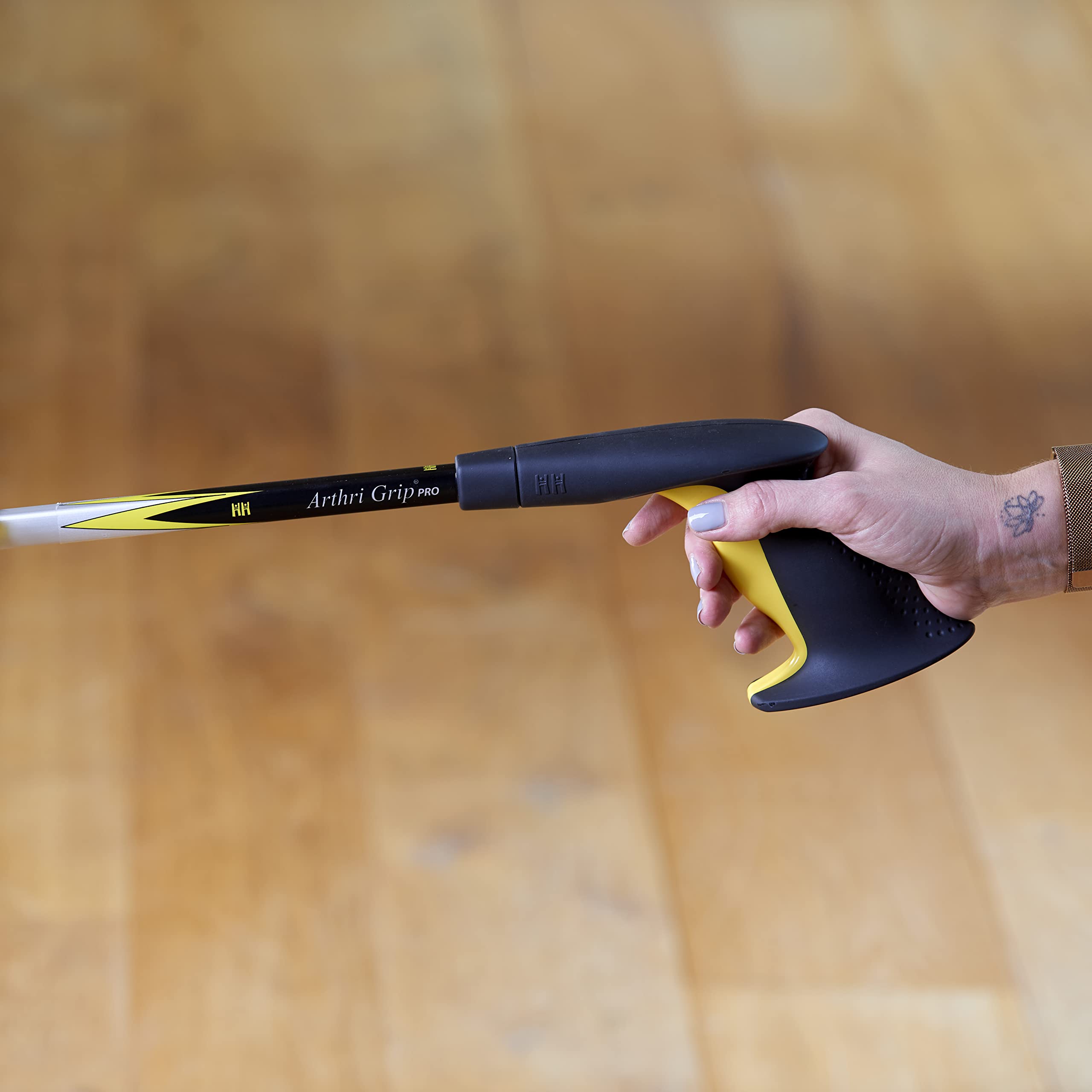 Helping Hand HA8432 Arthri Grip Reacher Grabber 32 Inch (82cm) Mobility Aid Tool - Perfect for Elderly, Disabled & Household Use for Picking Up Items