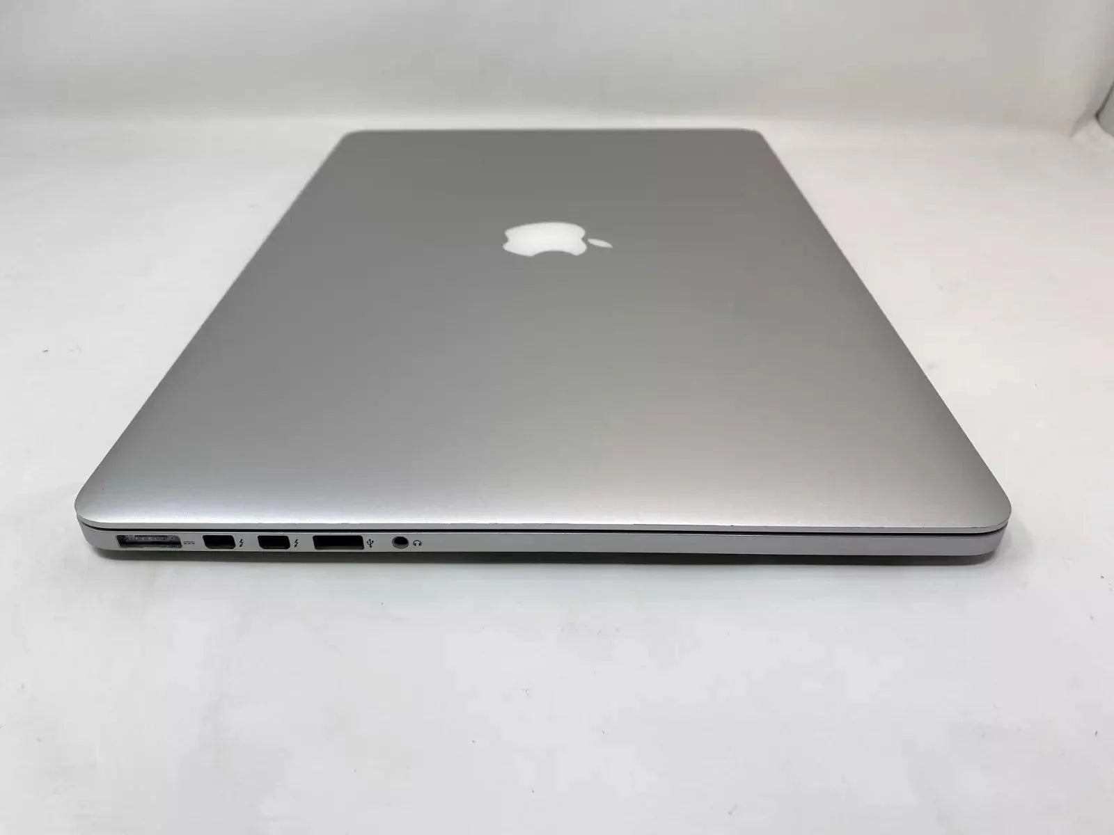 Refurbished 2015 Apple MacBook Pro 15