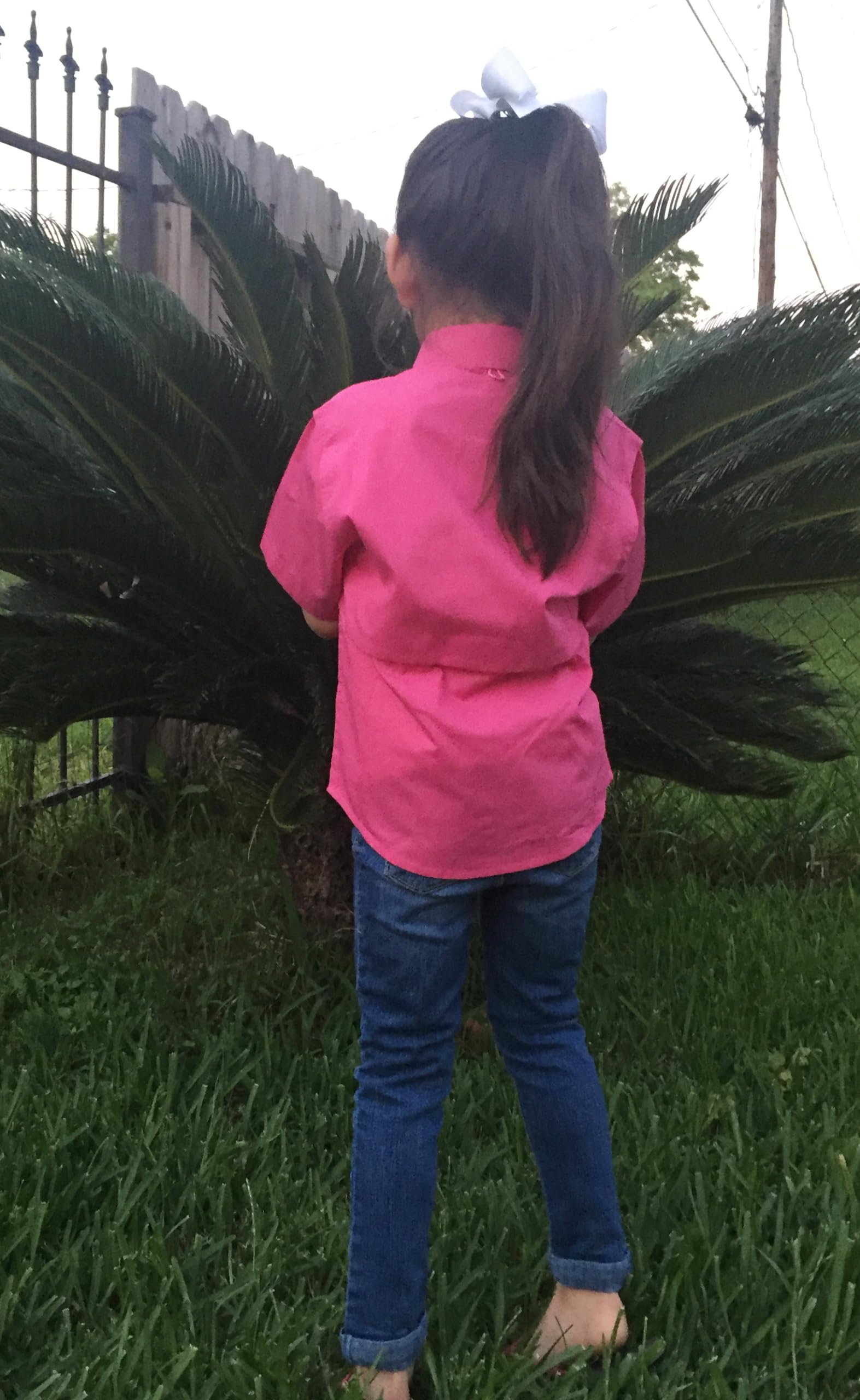 Kids Fishing Shirts Short Sleeve - UPF 50+ Sun Protection, Quick Dry & Breathable for Boys and Girls - Perfect for Outdoor Fishing, Camping, and Summer Activities