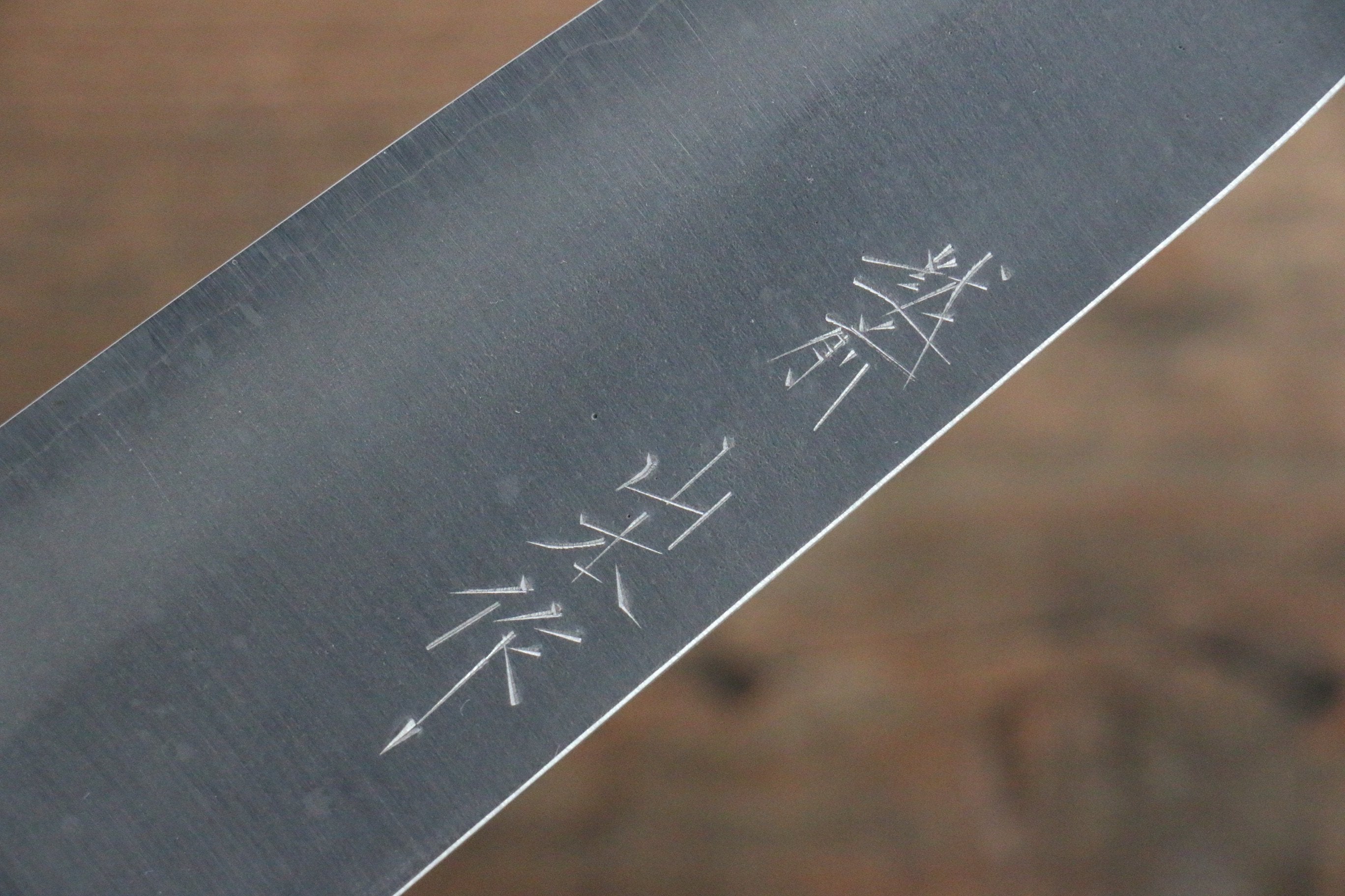 Nao Yamamoto Silver Steel No.3 Nashiji Santoku Knife 165mm with Walnut Handle - Premium Japanese Kitchen Knife for Slicing, Dicing & Chopping Vegetables, Meat & Fish