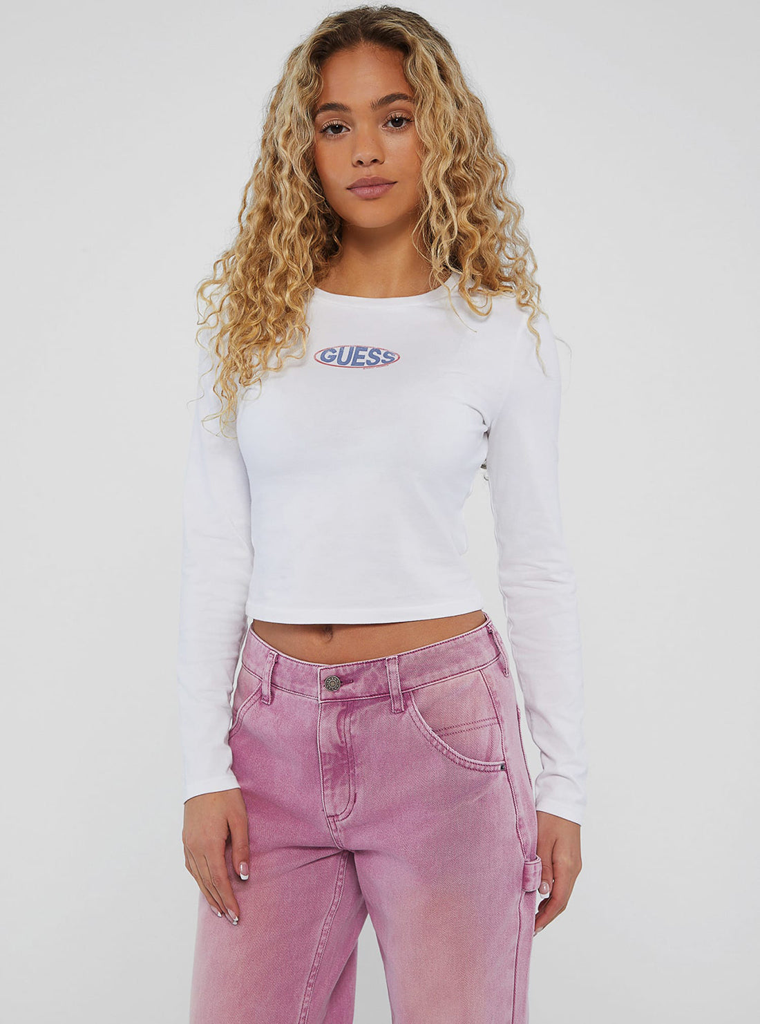 Guess Originals White Oval Logo T-Shirt for Men - Classic Cotton Crewneck Tee for Casual Wear & Street Style