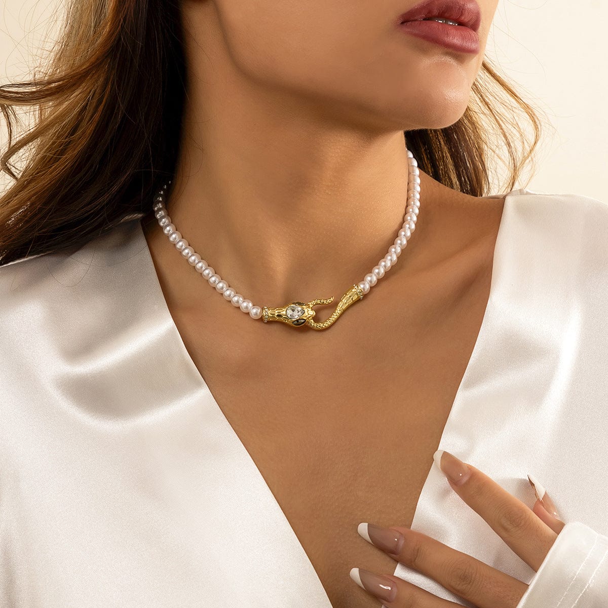Elegant Women's Diamond Pearl Necklace - Minimalist Light Luxury Jewelry for Parties, Weddings & Special Occasions