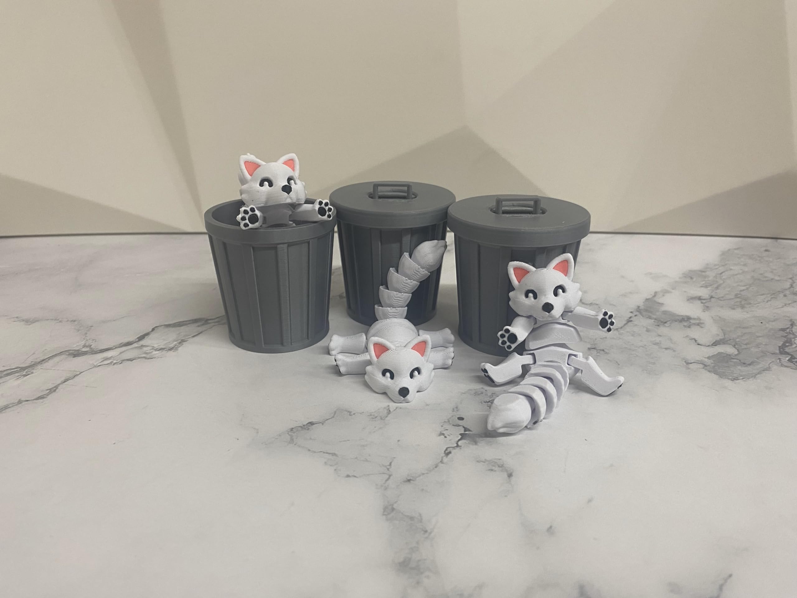 Flexi Trash Pets with Trash Can - Fox Artic White | Cute Animal Shaped Waste Bin for Home, Office & Dorm Room | Perfect for Pet Lovers & Small Space Organization