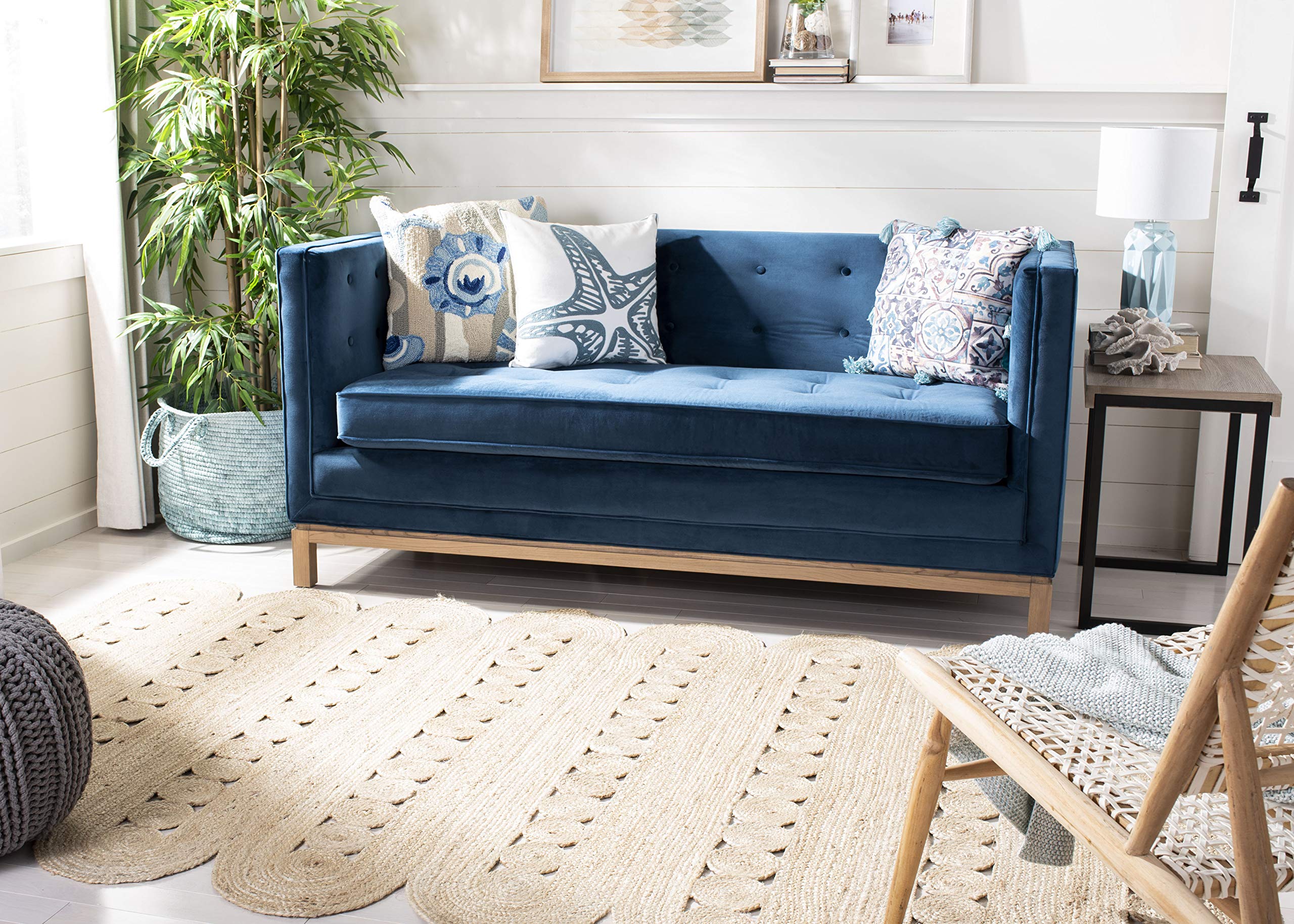 SAFAVIEH Natural Fiber Handmade Braided Jute Area Rug - 6' x 9' Farmhouse Woven Rug in Ivory, Perfect for High Traffic Living Room, Bedroom & Entryway (NF365A) | Cozy Home Decor, Boho Chic Style, Durable Floor Mat for Family Spaces