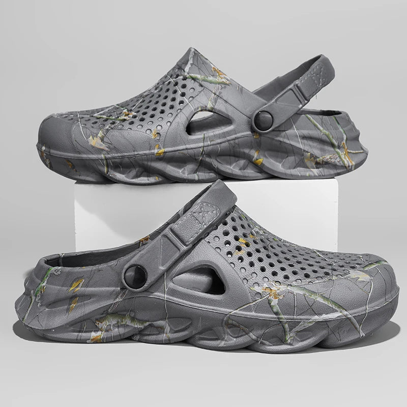 **Men's Summer Sandals - Breathable Holey Flip Flops & Clogs for Beach, Pool, and Casual Wear - Lightweight Comfortable Fashion Slippers**