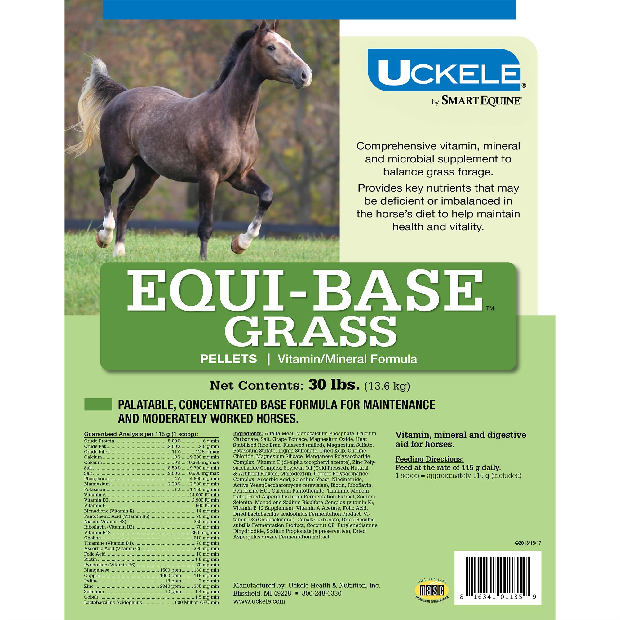 SmartEquine EquiBase Grass Pellets - Premium Horse Vitamin & Mineral Supplement with Forage Balancer for Light to Moderate Work Horses - 30 lb Bucket - Ideal for Pasture Grazing & Stable Feeding