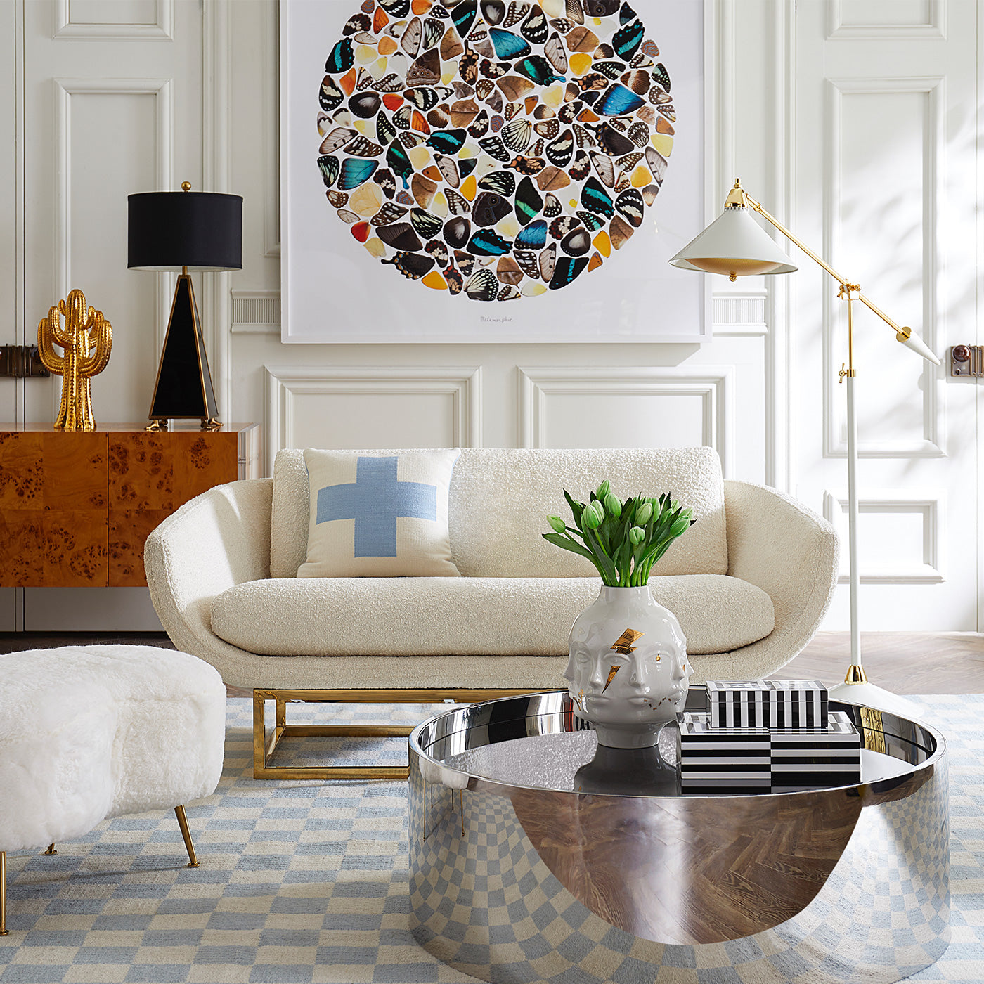 Stylish Alphaville Cocktail Table - Modern Coffee Table for Living Room, Lounge & Bar - Perfect for Entertaining Guests & Home Decor
