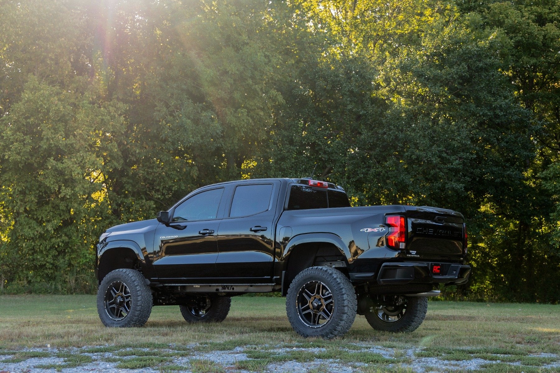 6 Inch Lift Kit for Chevy/GMC Canyon & Colorado 4WD (2023-2024) - Heavy Duty M1 Struts | Off-Road Suspension Upgrade | Perfect for Trail Riding & Truck Customization