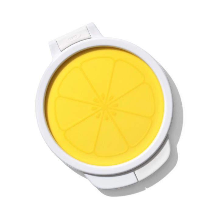 Cut & Keep Silicone Lemon Saver - Fresh Lemon Preserver for Kitchen, Perfect for Storing Leftover Lemons & Citrus Fruits - Ideal for Baking, Cooking & Cocktail Making