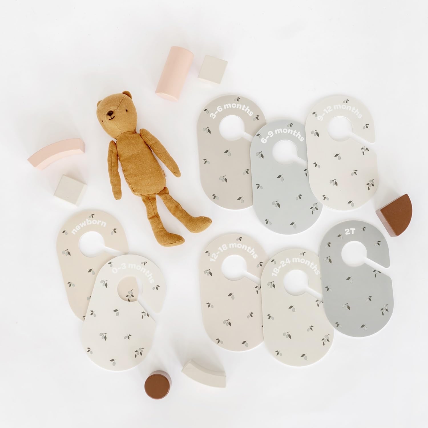 3 Sprouts Baby Closet Dividers Set of 8 - Double-Sided Size Labels Baby Clothes Organizer for Nursery & Toddler Hangers - Newborn to 2T Clothing Organization for Boys & Girls (Olive Green) - Perfect for Nursery Closet, Baby Shower Gifts & Kids Room Organization