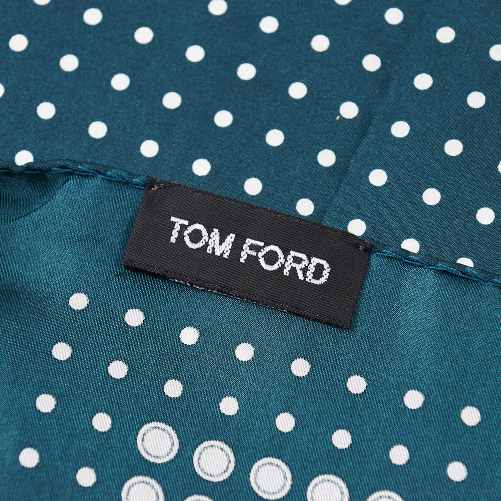 Tom Ford Silk Pocket Square with Dot Print - Luxury Men's Accessory for Suits, Weddings & Formal Events