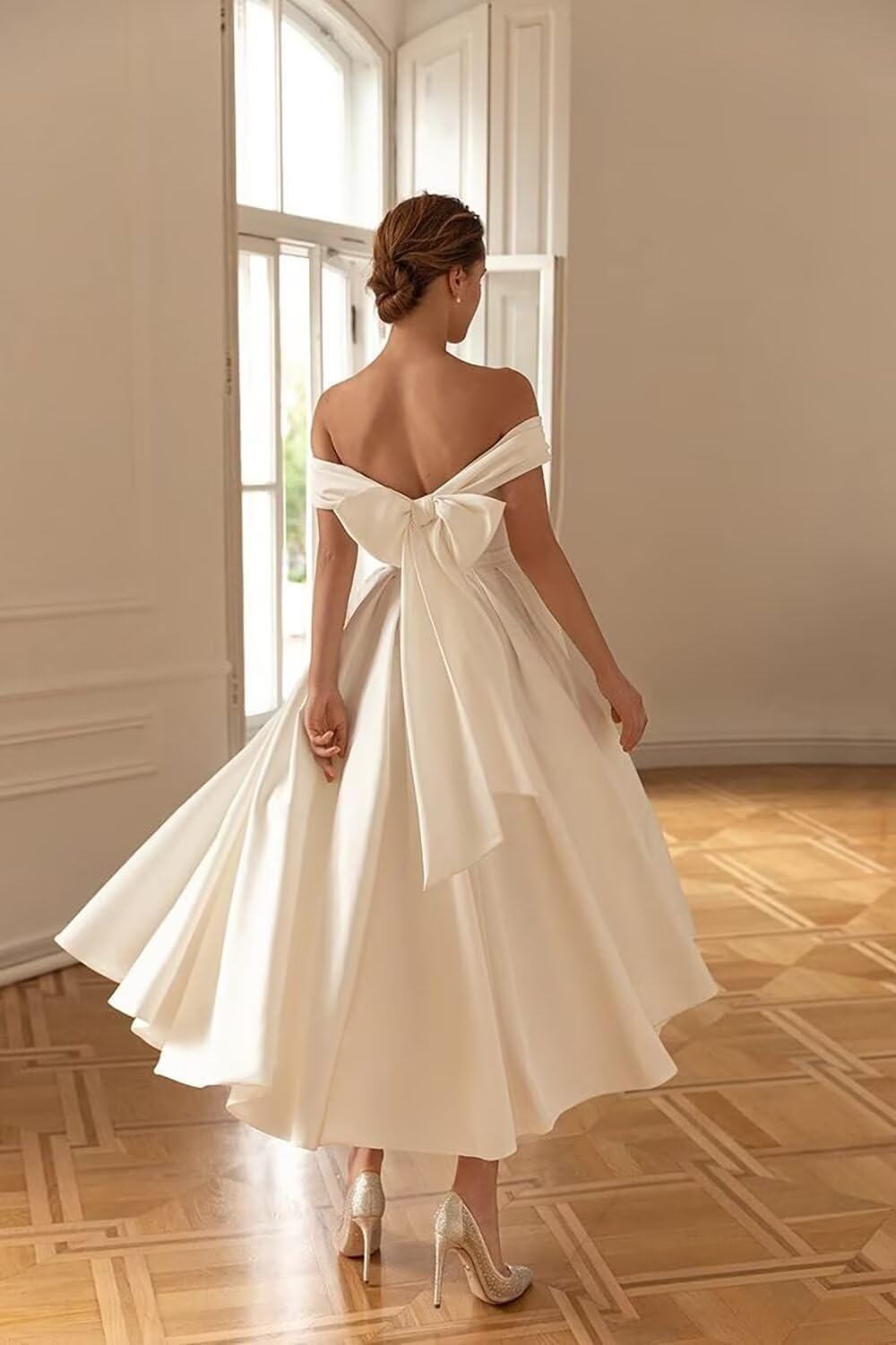 Elegant Tea Length Wedding Dress for Women - Simple A-Line Midi Bridal Gown for Courthouse, Beach or Garden Weddings | Perfect for Intimate Ceremonies & Vow Renewals