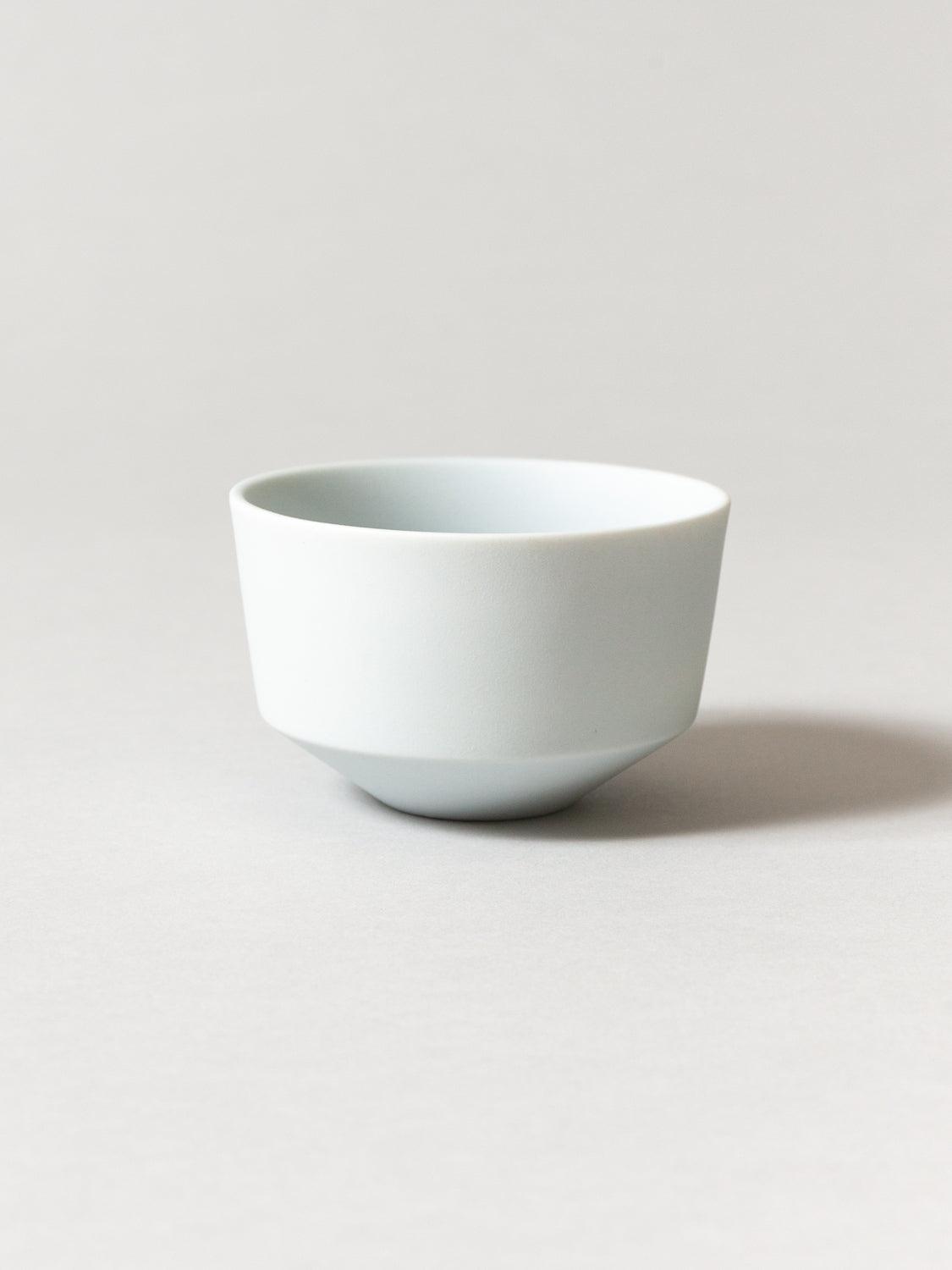 Premium Handcrafted Porcelain Matcha Bowl - Traditional Japanese Tea Ceremony Set for Whisking & Serving Matcha Green Tea - Perfect for Zen Meditation, Tea Parties & Home Decor