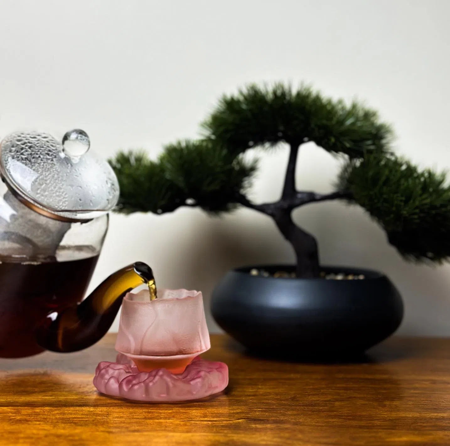 Japanese Frosted Hammer Design Glass Teacup with Saucer - Elegant Tea Set for Matcha, Green Tea & Herbal Tea - Perfect for Home, Office & Japanese Tea Ceremony