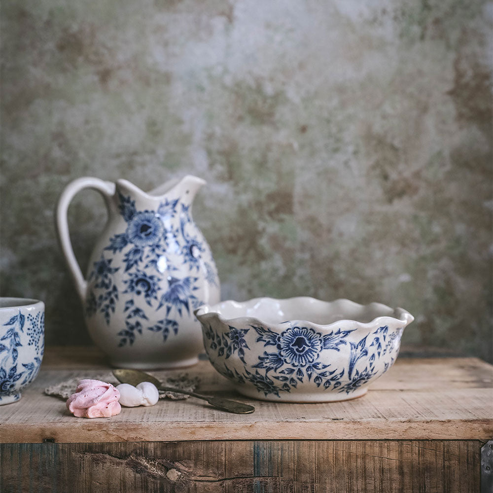 Hand-Painted Artisan Bowl – Unique Ceramic Serving Bowl for Salads, Soups & Decor – Perfect for Home Dining & Gift Giving