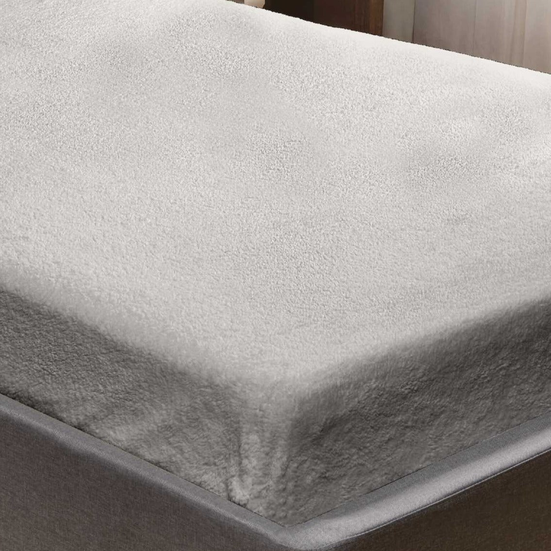Sherpa Teddy Fleece Fitted Sheet - Ultra Soft & Cozy Silver Bed Sheet for Winter - Perfect for Cold Nights, Guest Rooms & Nursery Cribs
