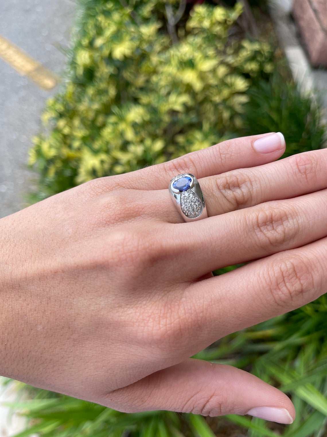 1.70tcw Natural Tanzanite & Diamond Wedding Band Ring in 14K Gold - Perfect for Engagement, Anniversary, and Special Occasion Gifts