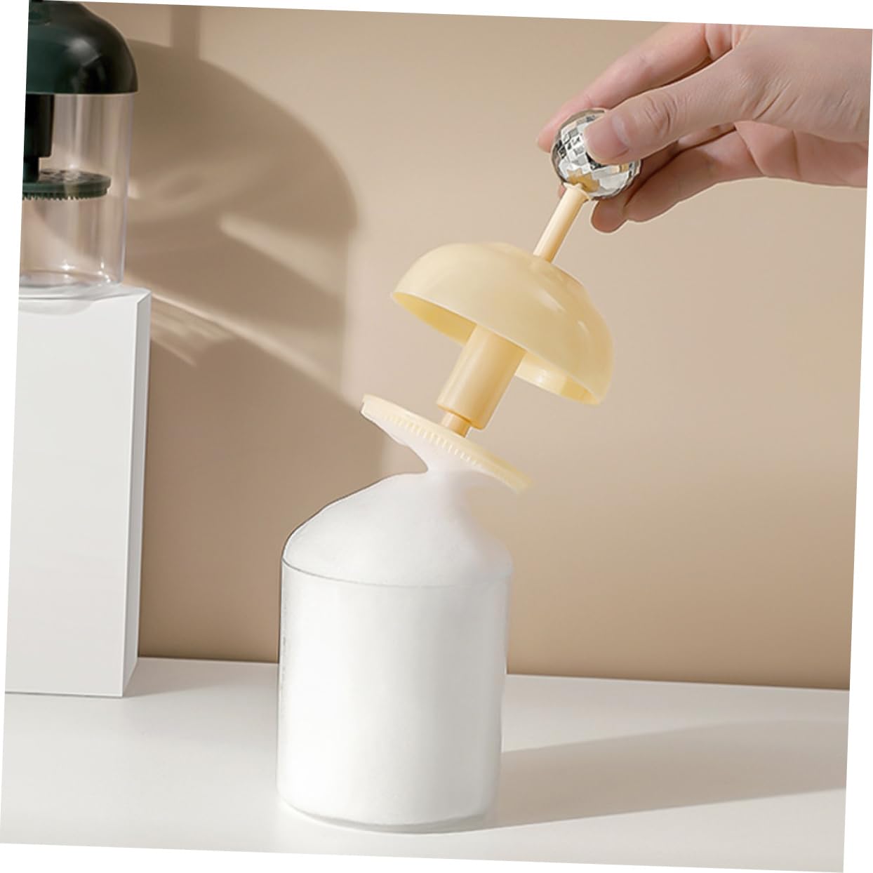Portable Facial Foam Maker Bottle - Travel-Friendly Bubble Foamer for Face Wash | Perfect for Skincare Routine & On-the-Go Cleansing