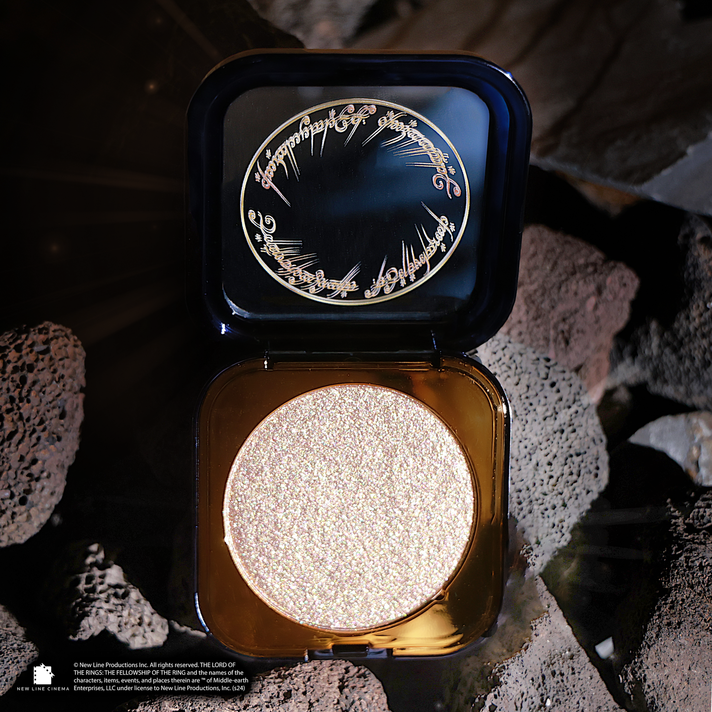 The One Ring Highlighter by Glamlite - Lord of the Rings Inspired Makeup for Fantasy & Cosplay Looks | Perfect for Halloween, Themed Parties & LOTR Fans