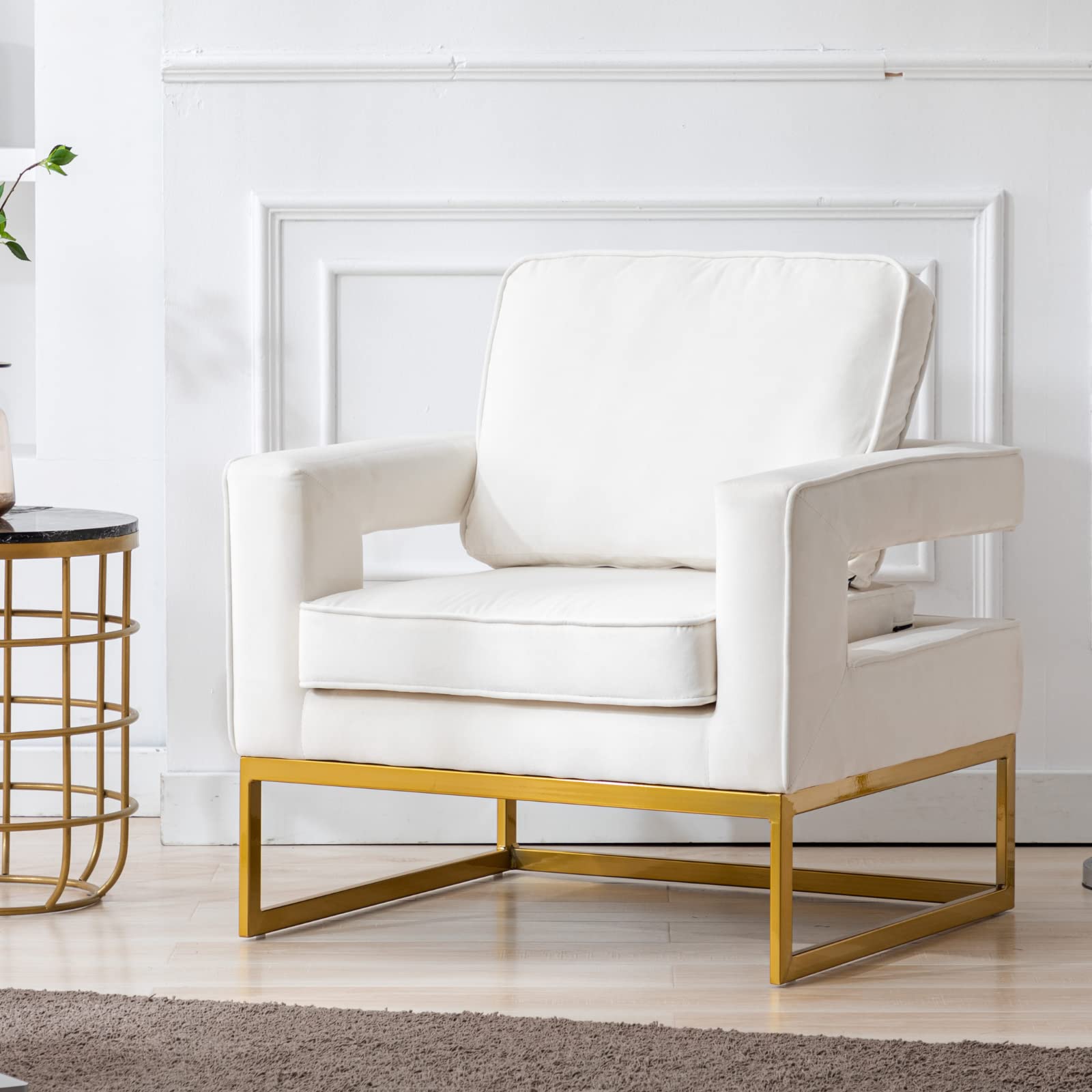 HEAH-YO Modern Velvet Accent Chair with Golden Metal Legs - Upholstered Armrest Living Room Chair, Small Comfy Side Chair for Bedroom in White - Perfect for Home Decor, Lounge Seating & Guest Room Furniture