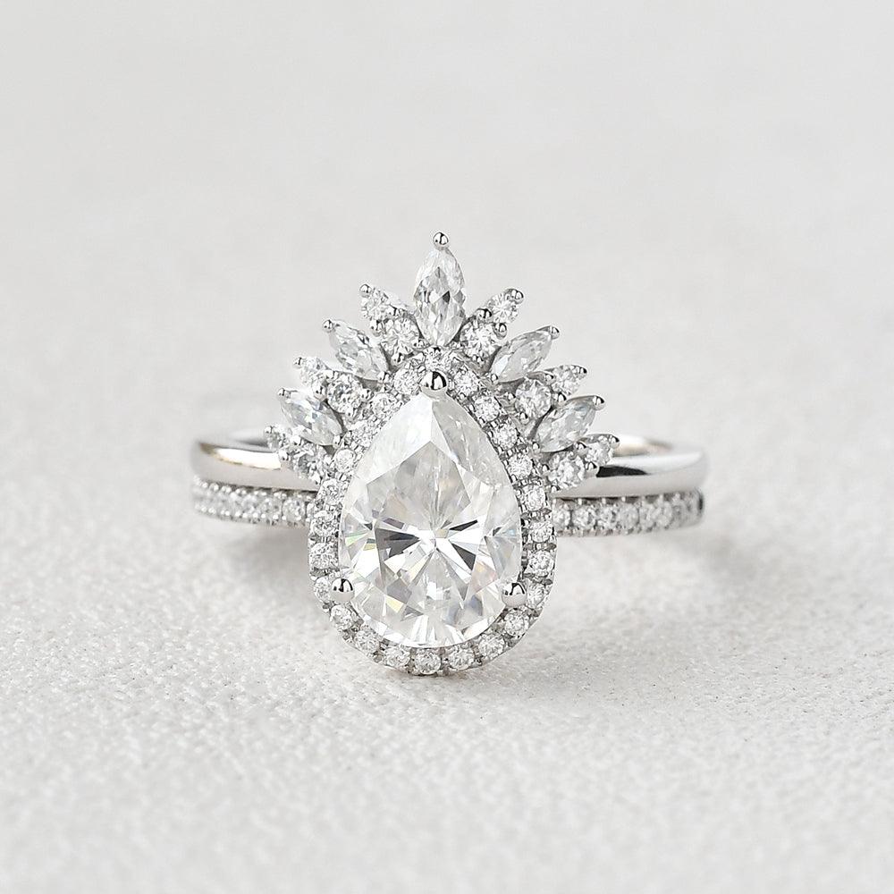 2.0 Carat Pear Cut Moissanite Halo Engagement Ring Set with Matching Wedding Band - Perfect for Proposals, Anniversaries & Bridal Jewelry