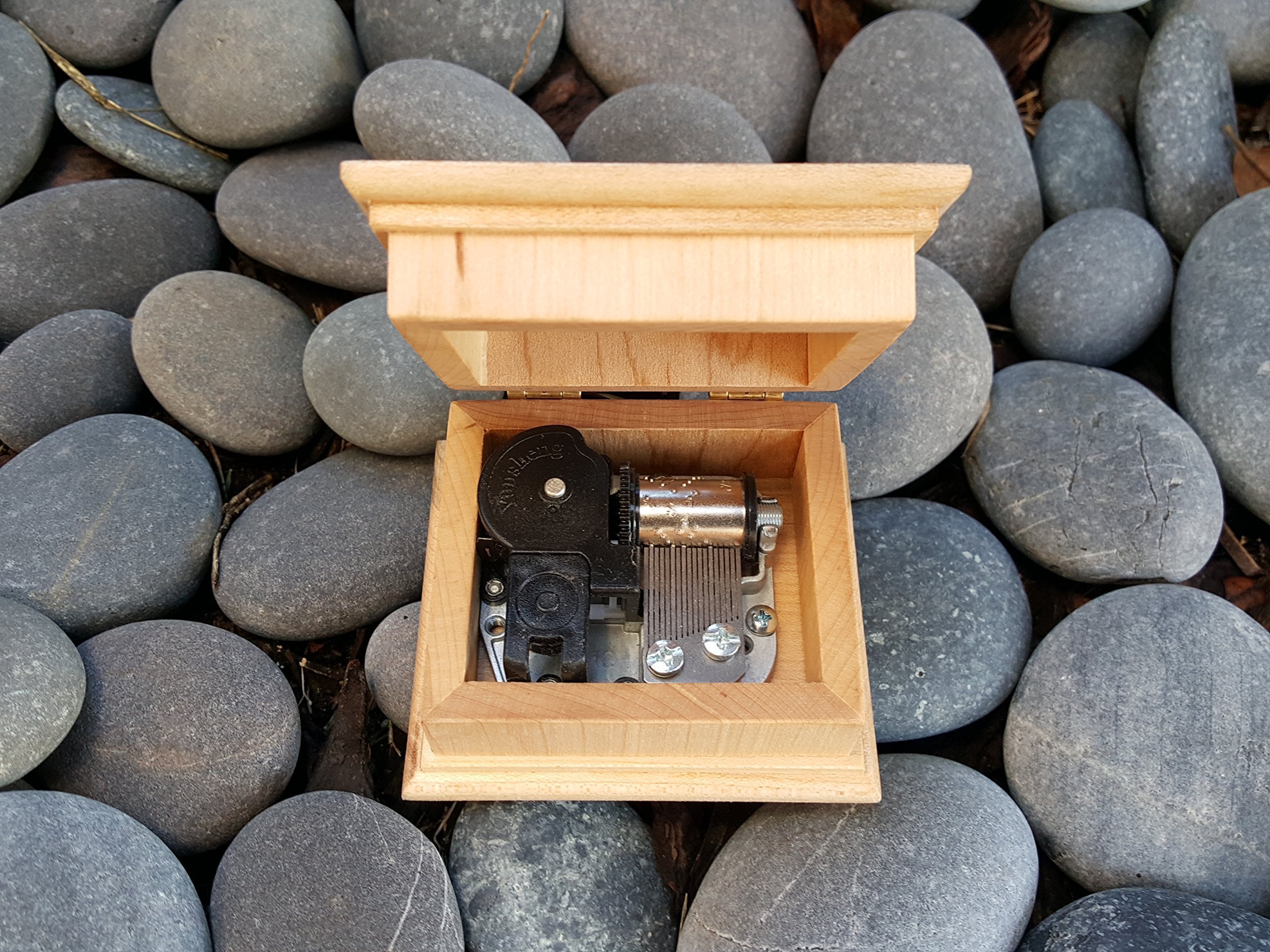 Custom Handmade Music Box - Gift for Mom, Forever Your Little Girl - Perfect for Birthdays & Anniversaries