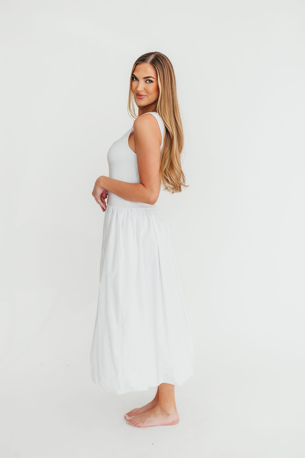 Betty Dress in White - Elegant Women's Party Dress for Weddings, Prom & Special Occasions