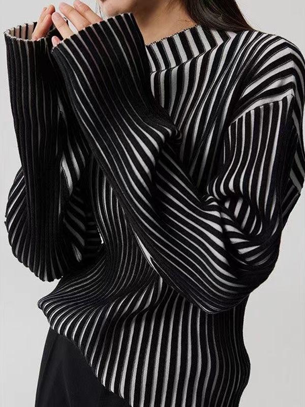 Lovevop Black & White Contrast Turtleneck Knit Sweater for Women - Cozy Winter Pullover for Office, Date Night & Casual Outfits