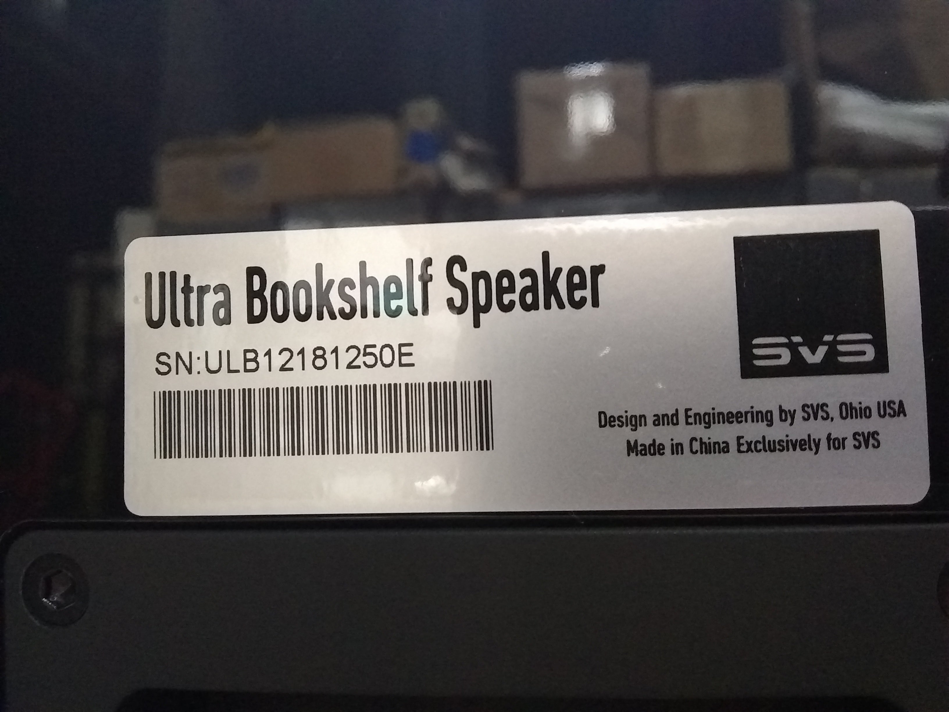 Premium Ultra-Thin Bookshelf with Piano Black Finish & 1250W Power Outlet - Perfect for Home, Office, and Studio Use