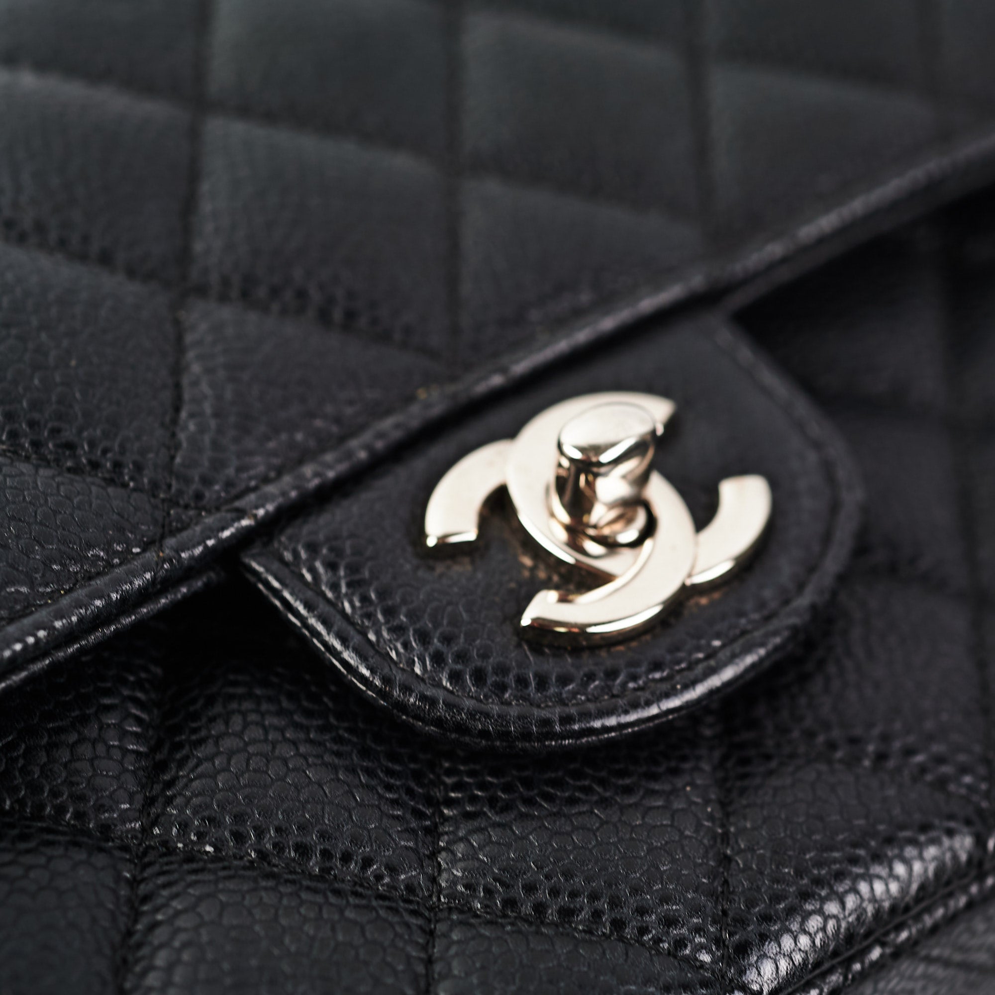 Chanel Medium Classic Flap Bag in Black Caviar Leather - Perfect for Everyday Luxury & Special Occasions