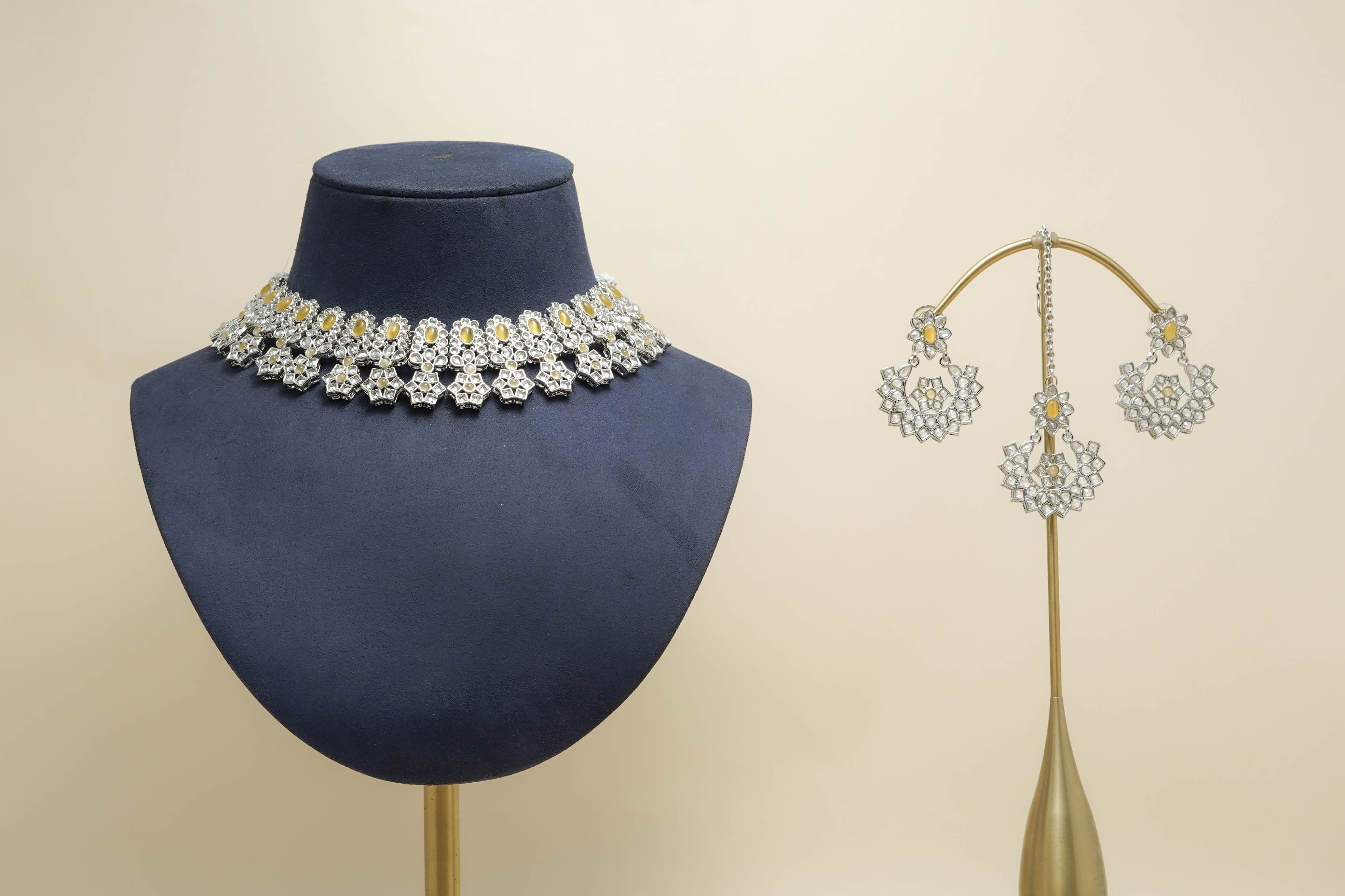 ISHITA POLKI Full Set Jewelry - Traditional Indian Kundan Necklace, Earrings & Bracelet Set for Weddings, Parties & Festive Occasions