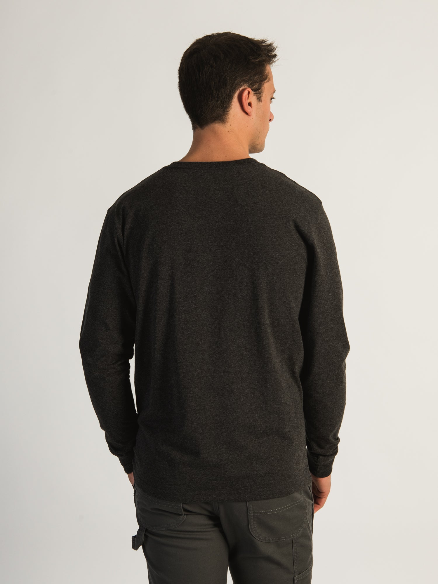 Carhartt Heavyweight Long Sleeve Script T-Shirt for Men - Durable Workwear & Casual Wear - Perfect for Construction, Outdoor Activities & Everyday Use