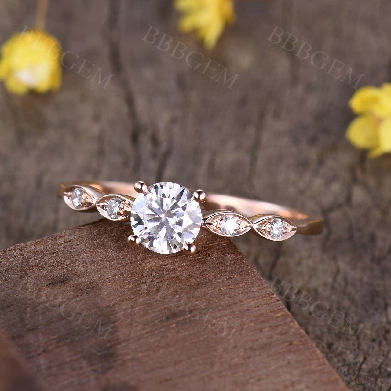 Vintage Moissanite Engagement Ring - 5mm Round Cut 0.5 Carat Moissanite & Diamond Bridal Ring in 14K/18K White Gold - Perfect for Proposals, Anniversaries & Wedding Bands