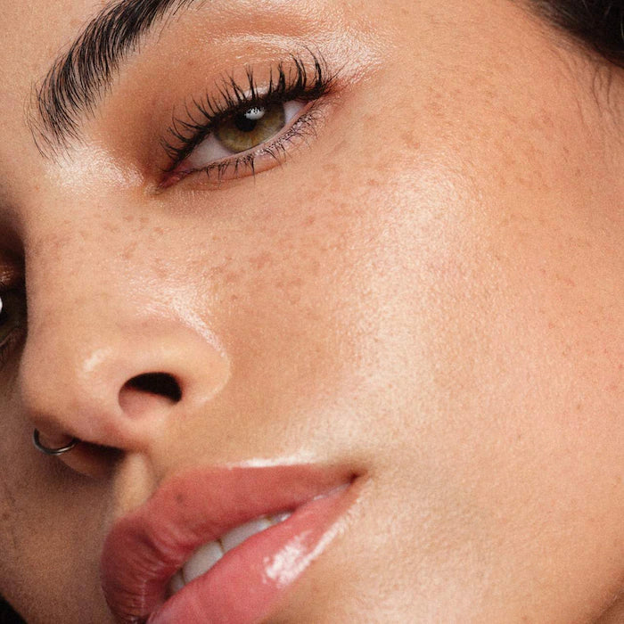 Anastasia Beverly Hills Beauty Balm Serum Boosted Skin Tint - Lightweight Tinted Moisturizer with Skincare Benefits for Flawless Everyday Makeup & Natural Glow