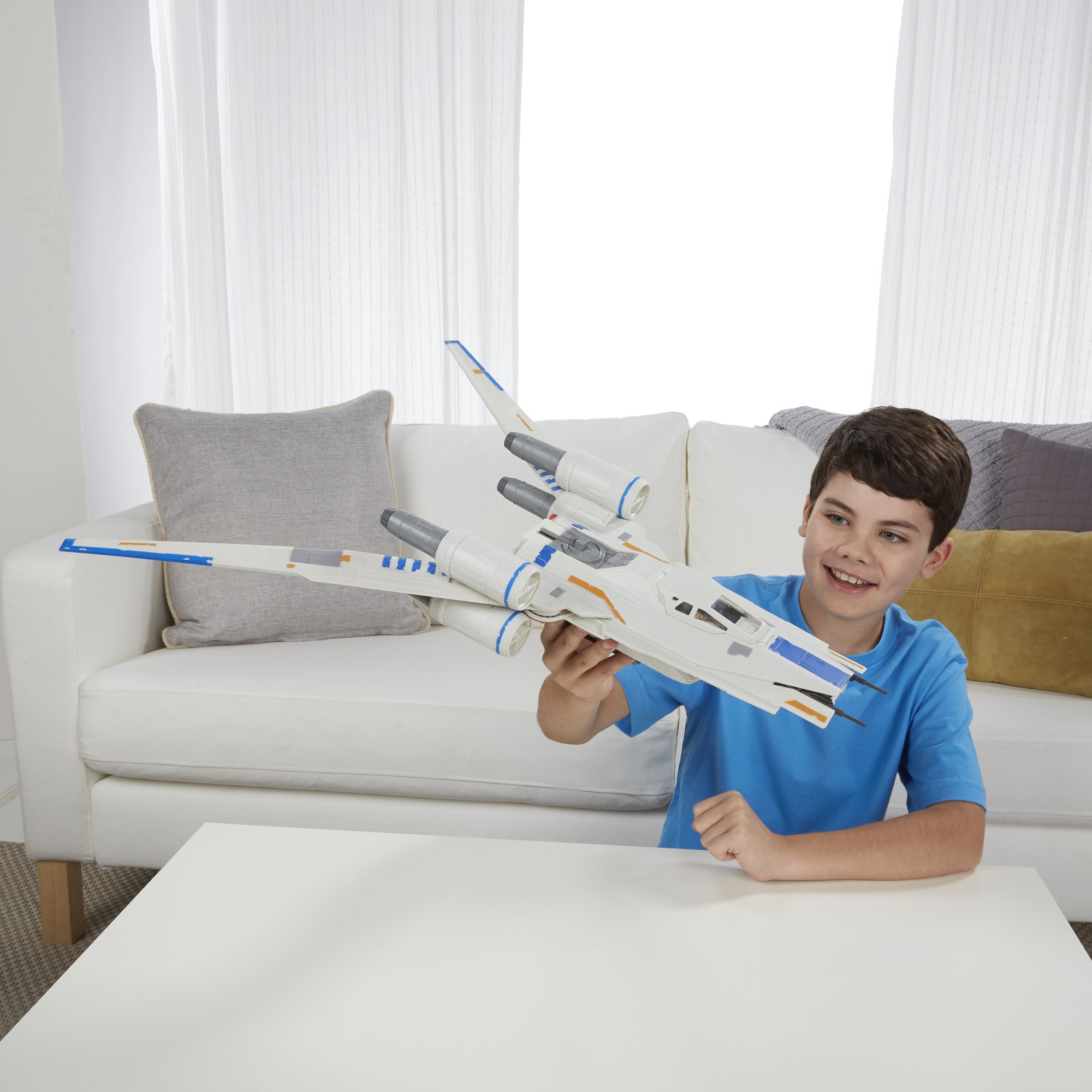 Star Wars Rogue One Rebel U-Wing Fighter Toy - Collectible Model Spaceship for Kids & Adults - Perfect for Display, Play & Star Wars Themed Parties