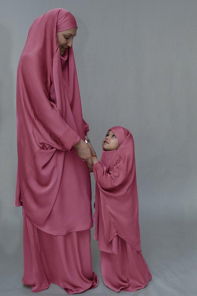 Elegant Satin Prayer Gown for Women & Men - Soft Rose Pink Religious Robe for Church, Meditation & Home Worship - Comfortable Nightgown for Prayer & Relaxation
