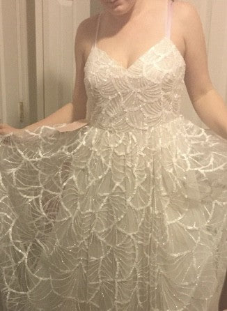 BHLDN Etoile Gianna Wedding Gown - Elegant Lace Bridal Dress for Formal Ceremonies & Romantic Photos