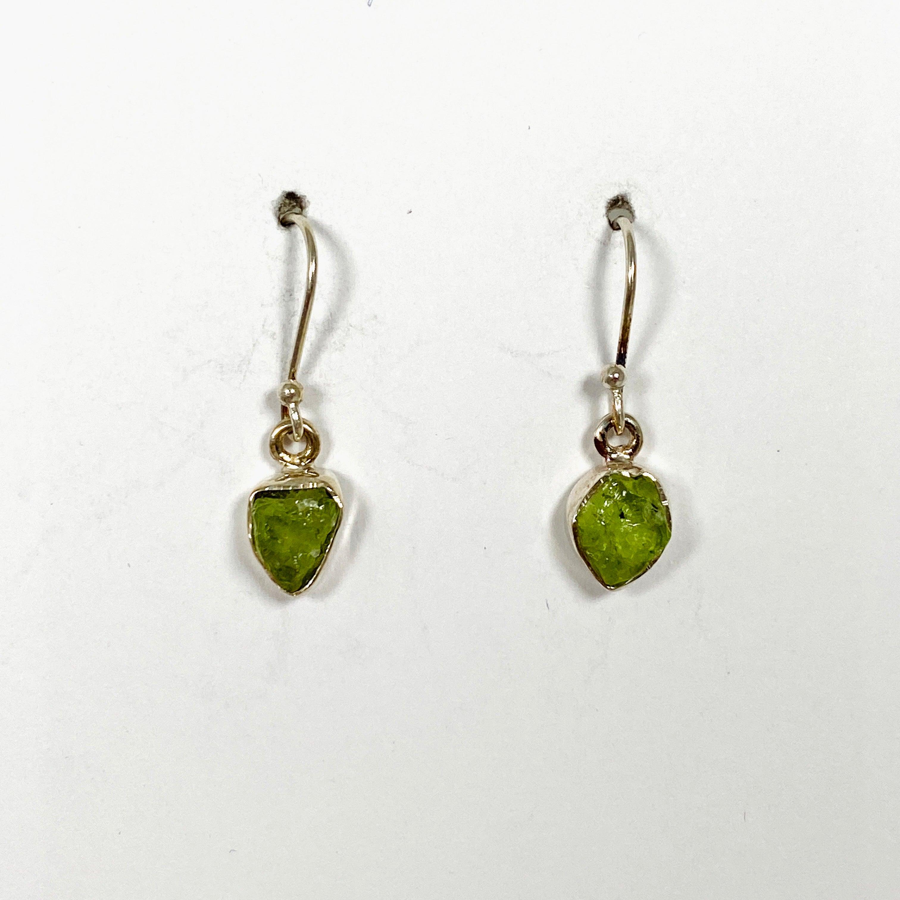 Natural Peridot Raw Stone Earrings E2359 PE - Handmade Bohemian Jewelry for Women, Boho Chic Accessories - Perfect for Casual Wear, Parties & Special Occasions