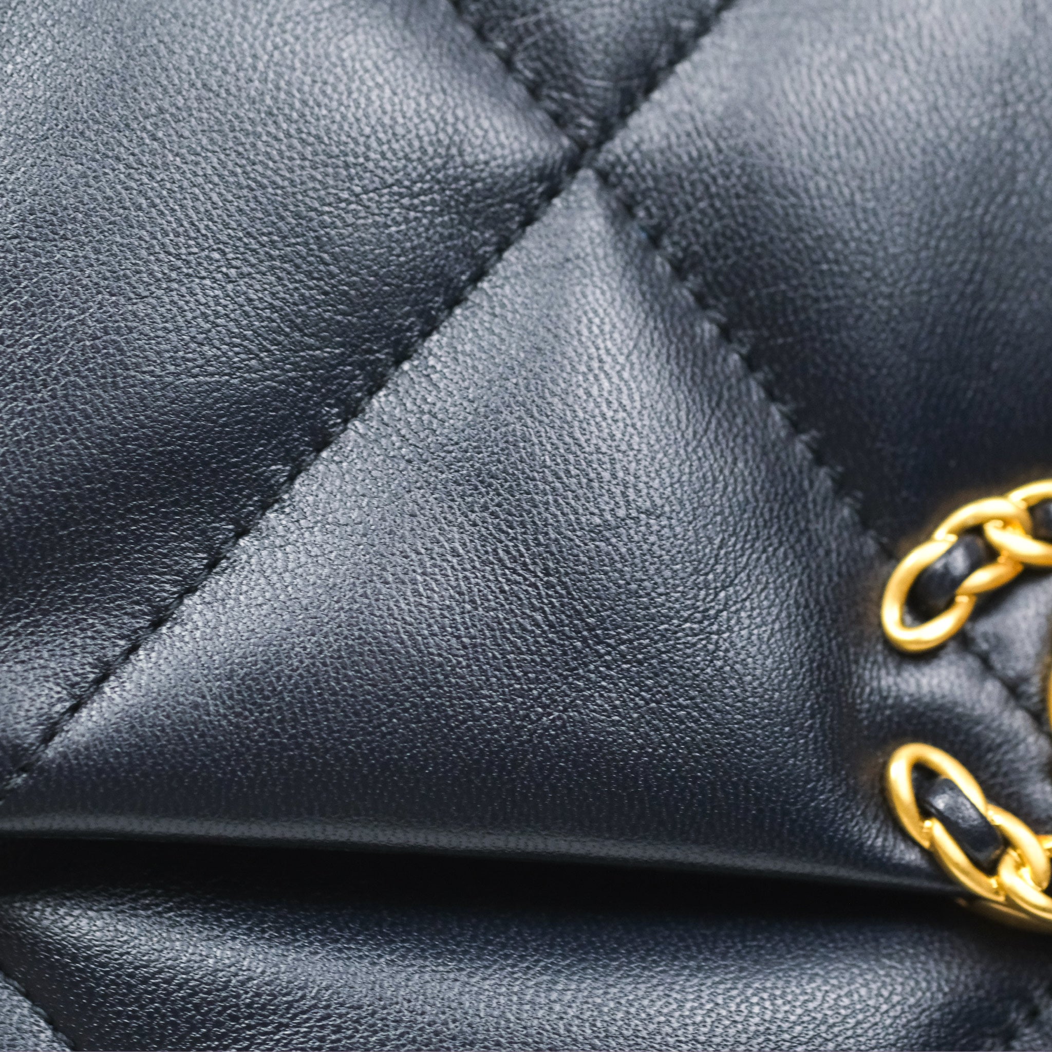Chanel 19 Small Navy Blue Leather Flap Bag with Mixed Hardware - Luxury Crossbody Purse for Women, Perfect for Date Night & Evening Events