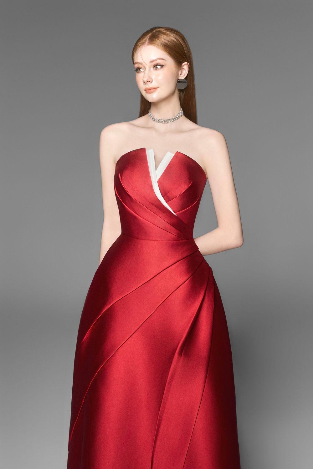 Elegant Strapless Pleated Taffeta Midi Dress for Women - Perfect for Weddings, Parties & Special Occasions