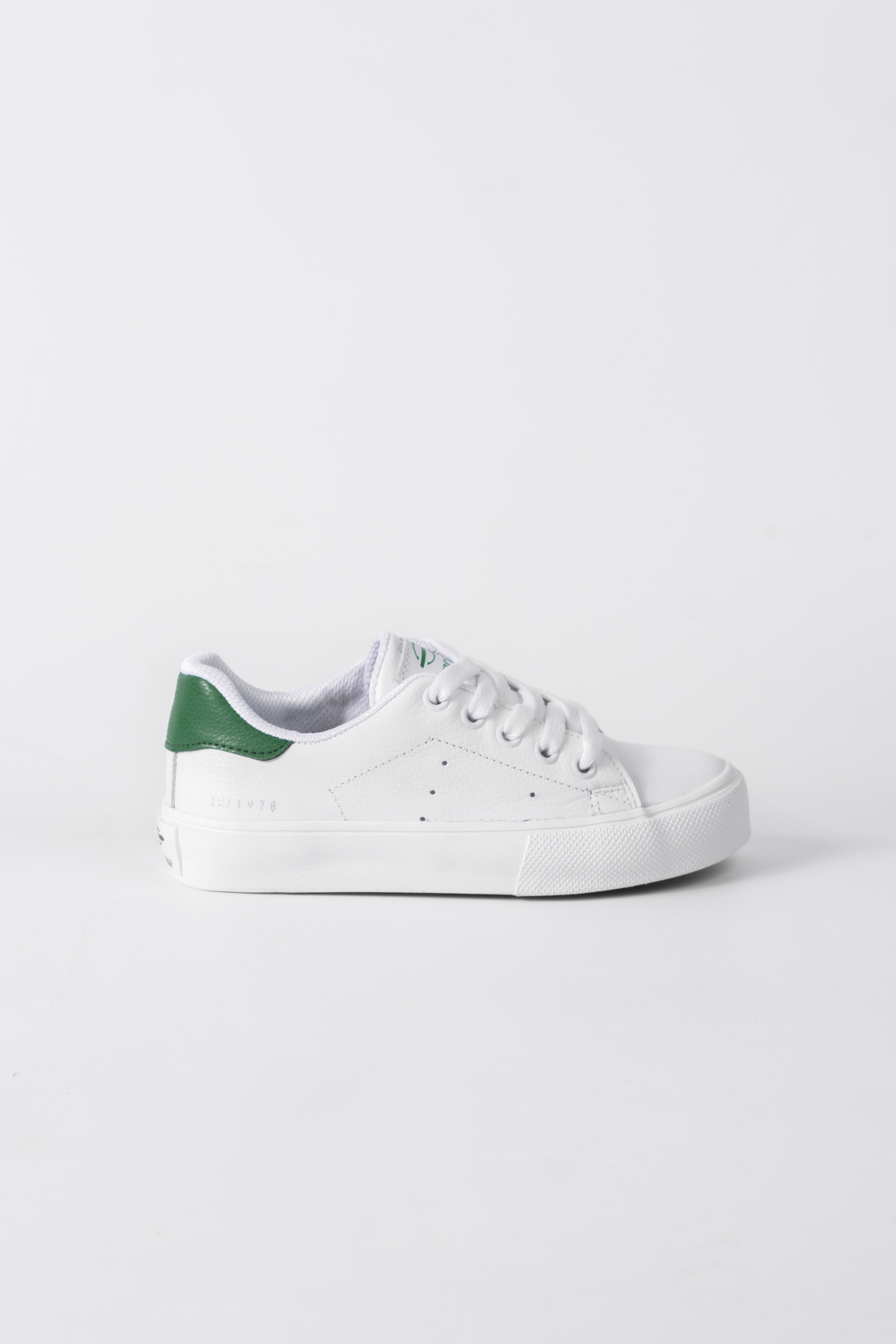 Mormaii Kids Fade White Sneakers - Lightweight Breathable Running Shoes for Boys & Girls - Perfect for School, Playground & Daily Activities