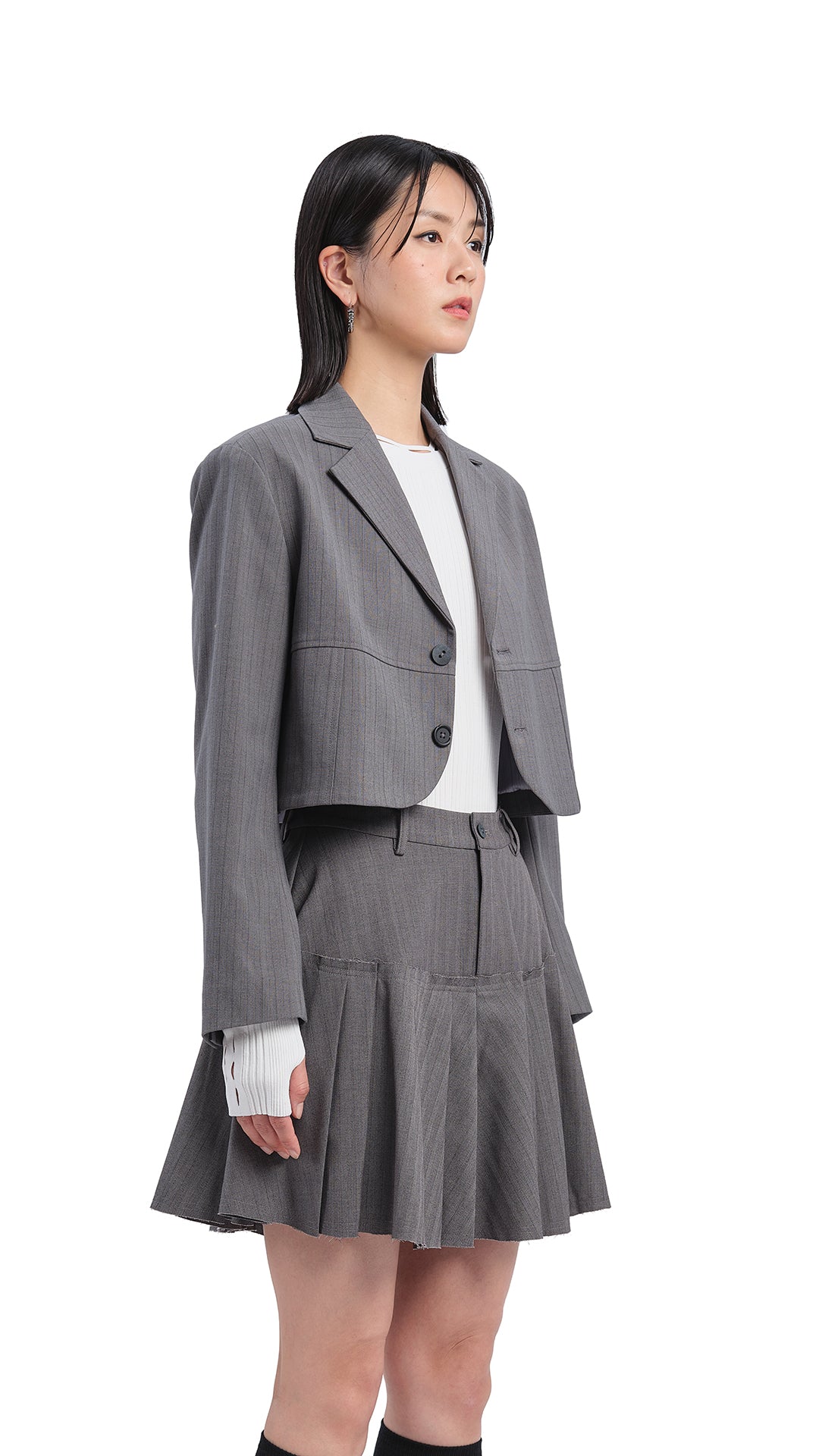 Stylish Women's Short Suit Jacket - Trendy Blazer for Office, Business & Casual Wear - Perfect for Work, Meetings & Everyday Outfits